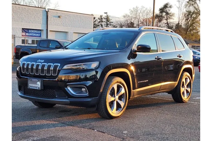 $18995 : 2020 Cherokee Limited image 8