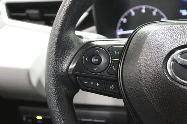 $21962 : Toyota Corolla 2024 LE 4dr S image 10