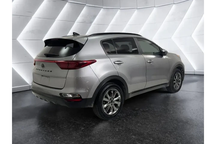 $19991 : Kia Sportage 2022 Nightfall image 4