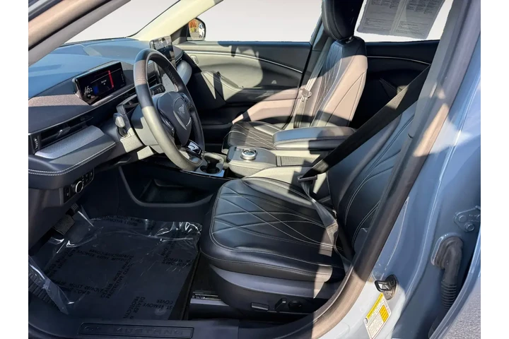 $23323 : Ford Mustang Mach-E 2023 Sel image 10