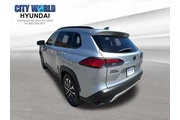 $30500 : Toyota Corolla Cross 2024 AW thumbnail