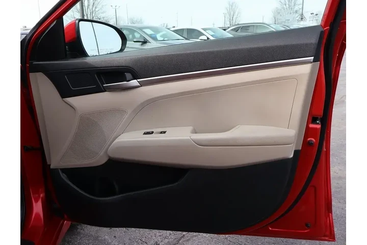 $11998 : Hyundai ELANTRA 2020 SE 4dr image 9