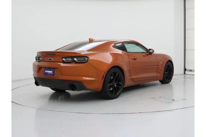 $27998 : Chevrolet Camaro 2023 LT 2dr image 8