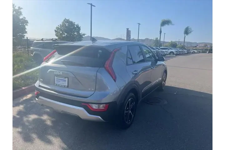 $19543 : Hyundai KONA 2023 SEL 4dr Cr image 7