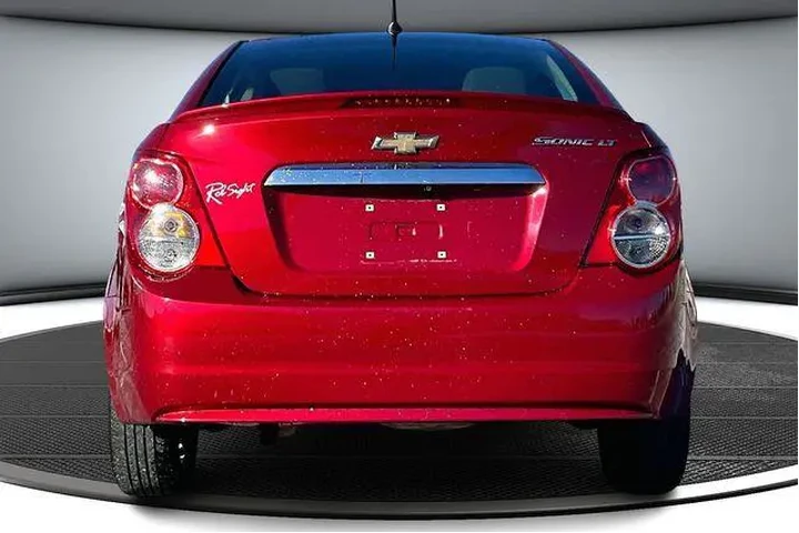 $6500 : Chevrolet Sonic 2014 LT Auto image 5