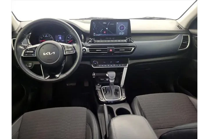 $19998 : Kia Seltos 2022 S 4dr SUV image 9