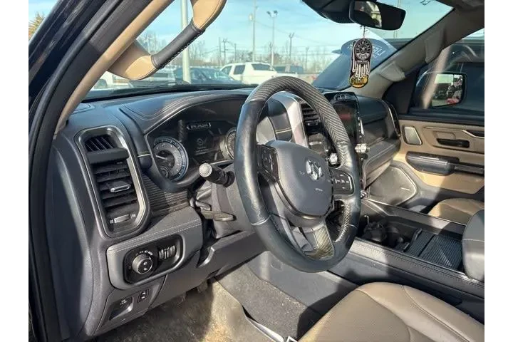 $33877 : Ram 1500 2019 4x4 Limited 4d image 8