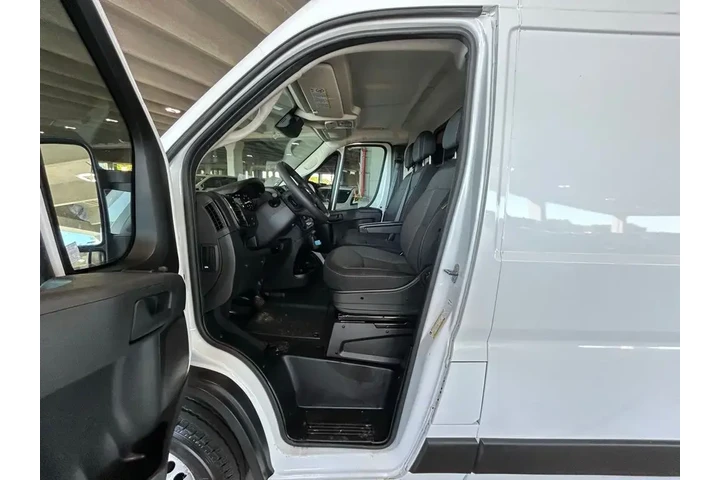 $38947 : Ram ProMaster 2024 Tradesman image 9