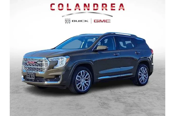 $29992 : GMC Terrain 2023 AWD Denali image 3