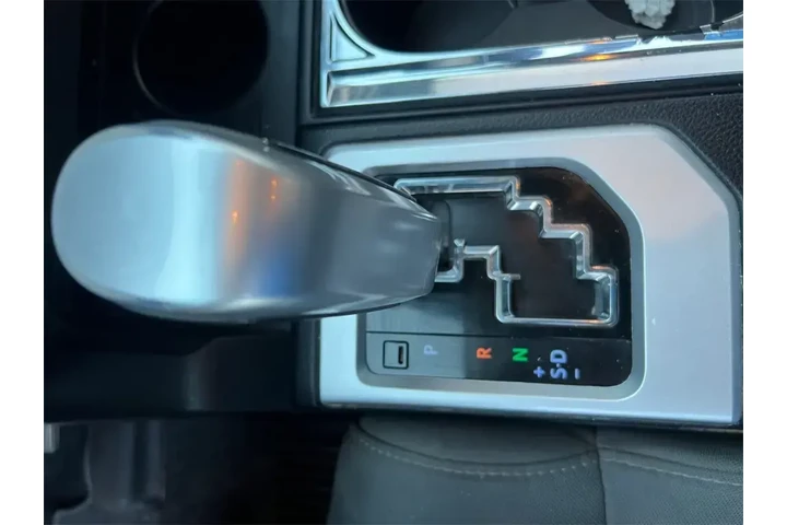 $35500 : Toyota Tundra 2021 4x4 SR5 4 image 10