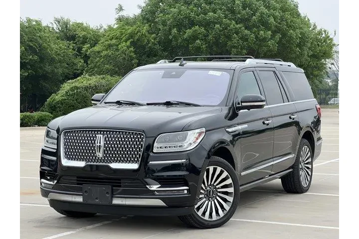 $27299 : Lincoln Navigator L 2018 4x4 image 1