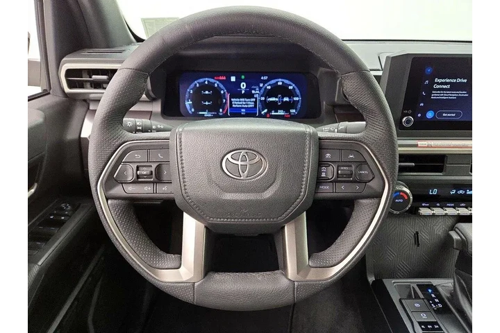 $39998 : Toyota Tacoma 2025 4x4 SR5 4 image 10