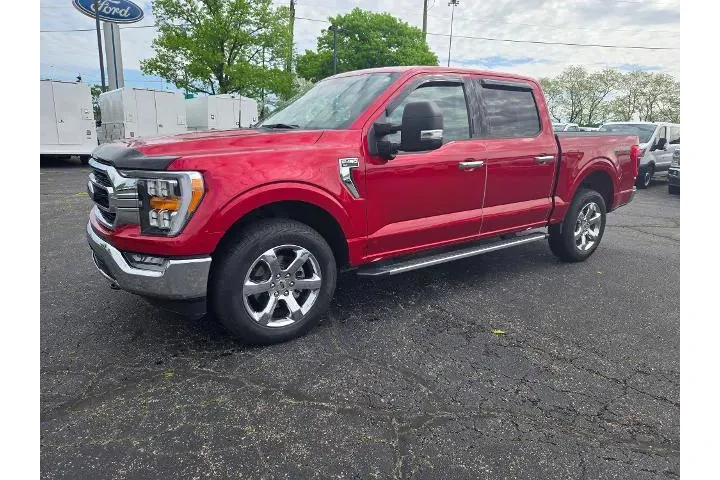$37949 : Ford F-150 2022 4x4 XL 4dr S image 1