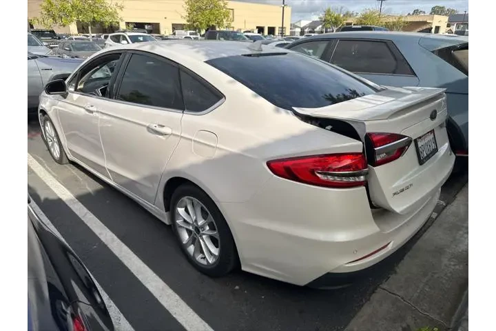 $18995 : Ford Fusion Hybrid 2020 SE 4 image 2