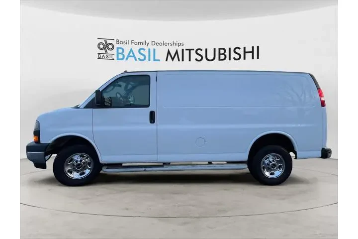 $27060 : GMC Savana 2023 2500 3dr Car image 2