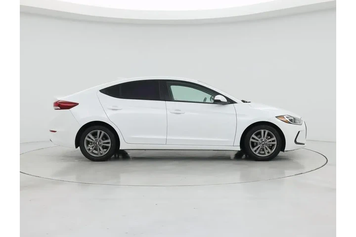 $13998 : Hyundai ELANTRA 2018 SEL 4dr image 7