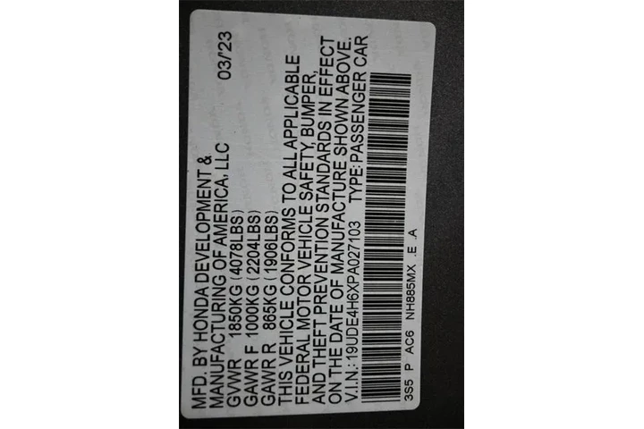 $28596 : Acura Integra 2023 4dr Liftb image 8