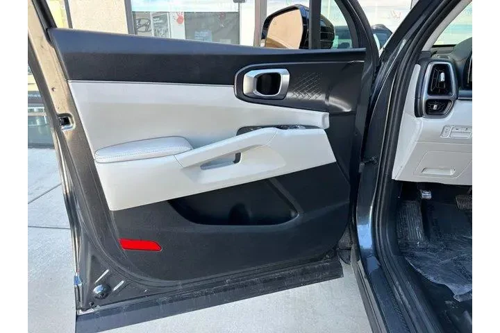 $19989 : Kia Sorento 2021 S 4dr SUV image 10