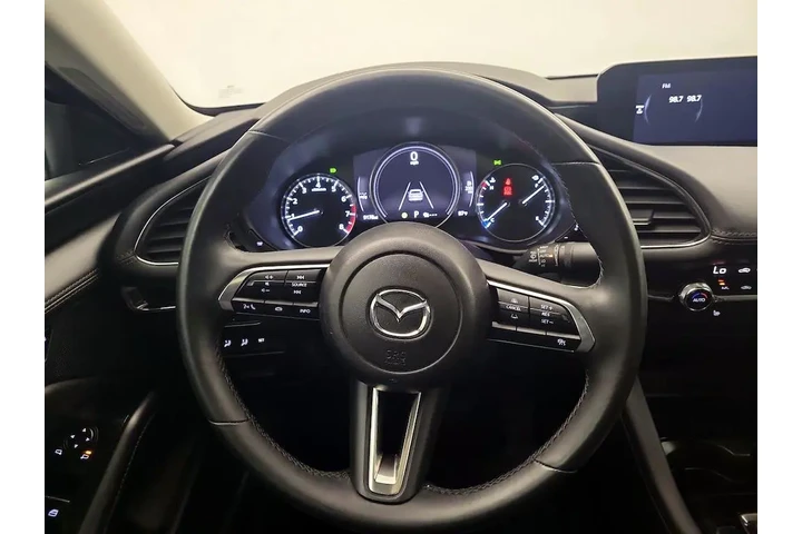 $24998 : Mazda Mazda3 Sedan 2024 2.5 image 10