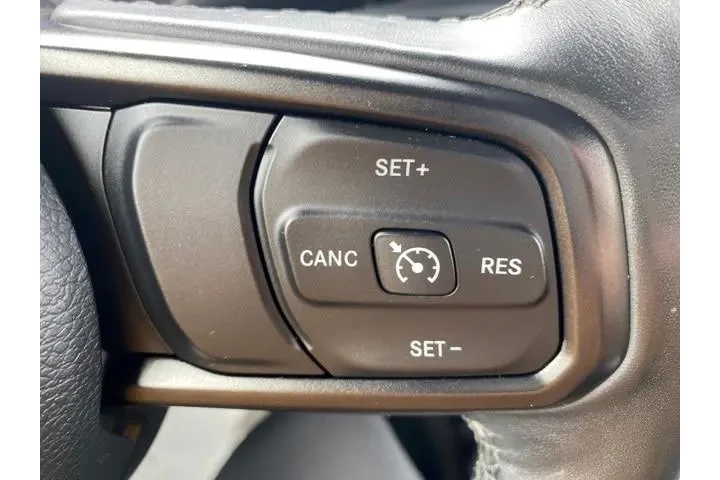 $24977 : Jeep Wrangler Unlimited 2019 image 9