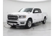 $33998 : Ram 1500 2021 4x2 Laramie 4d thumbnail