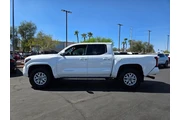 $35413 : Toyota Tacoma 2024 4x4 SR5 4 thumbnail