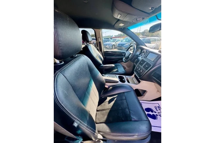 $5500 : 2017 Grand Caravan SXT image 7