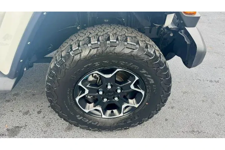 $32067 : Jeep Wrangler Unlimited 2022 image 5