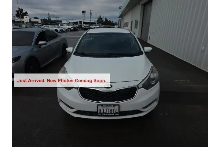 $7900 : Kia Forte 2016 LX 4dr Sedan image 2