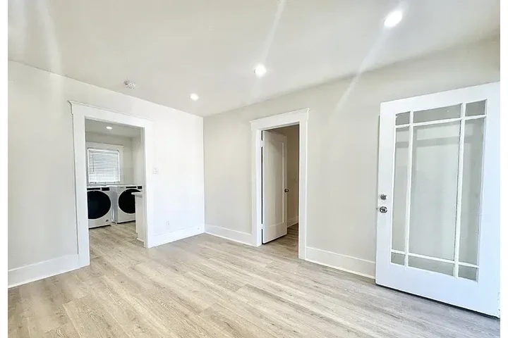 $1700 : HOUSE FOR RENT IN LOS ANGELES image 7