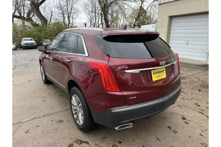 $12900 : 2017 XT5 Luxury image 3