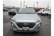$19987 : Hyundai IONIQ Plug-in Hybrid thumbnail