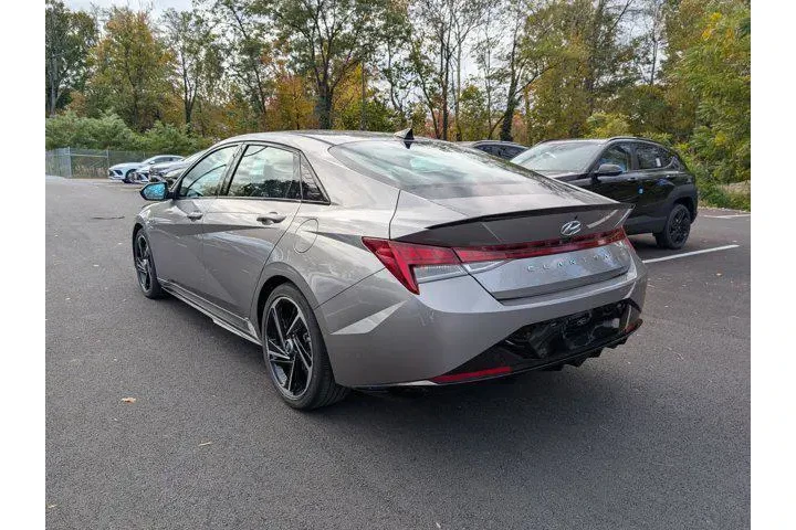 $22544 : Hyundai ELANTRA 2023 N Line image 5