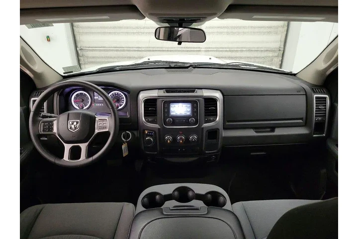 $25998 : Ram 1500 Classic 2024 4x2 SL image 9