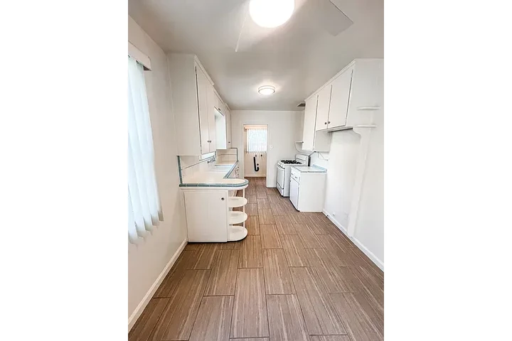 $1480 : 2bedrooms 1bathroom image 10