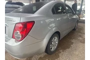 $8423 : Chevrolet Sonic 2016 LT Auto thumbnail