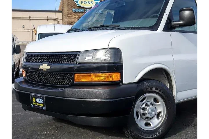 $17897 : Chevrolet Express 2018 2500 image 3