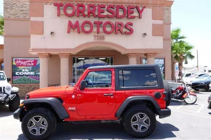 $41995 : Pre-Owned 2019 Wrangler Sport image 9