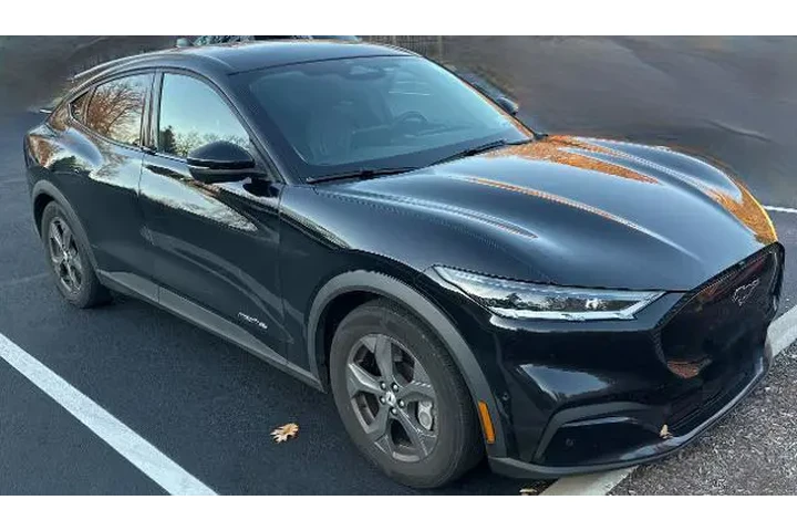 $20000 : Ford Mustang Mach-E 2021 AWD image 1