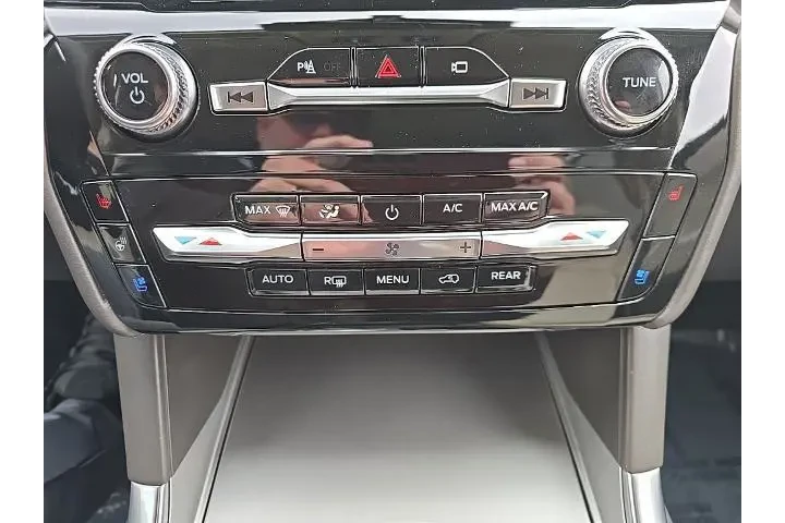 $37241 : Ford Explorer Hybrid 2023 Pl image 8