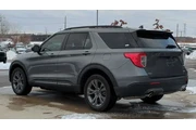 $29995 : Ford Explorer 2023 AWD XLT 4 thumbnail