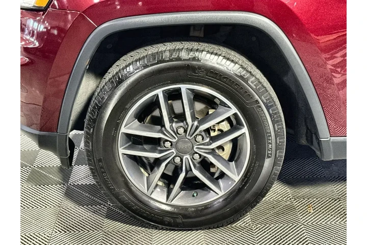 $18941 : Jeep Grand Cherokee 2020 4x4 image 9