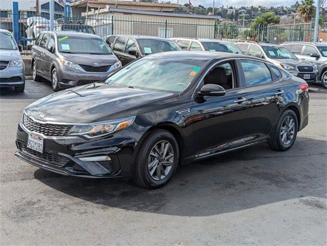 $17500 : 2020 Optima image 7