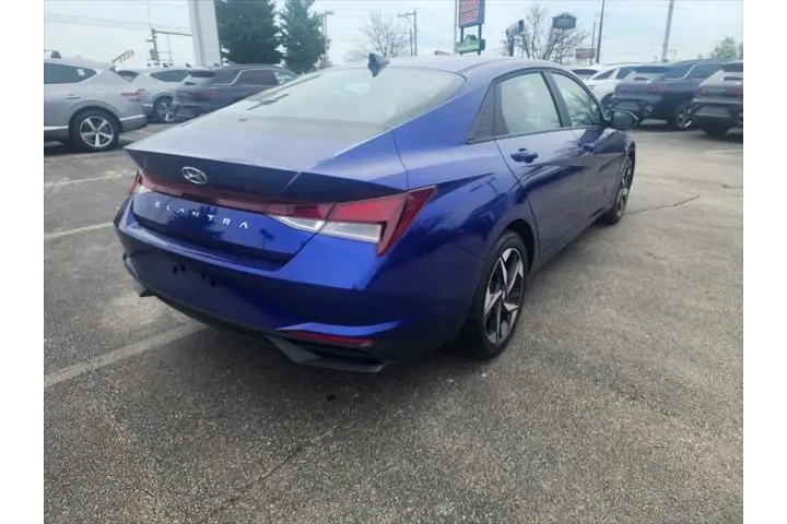 $19900 : Hyundai ELANTRA 2023 SEL 4dr image 6