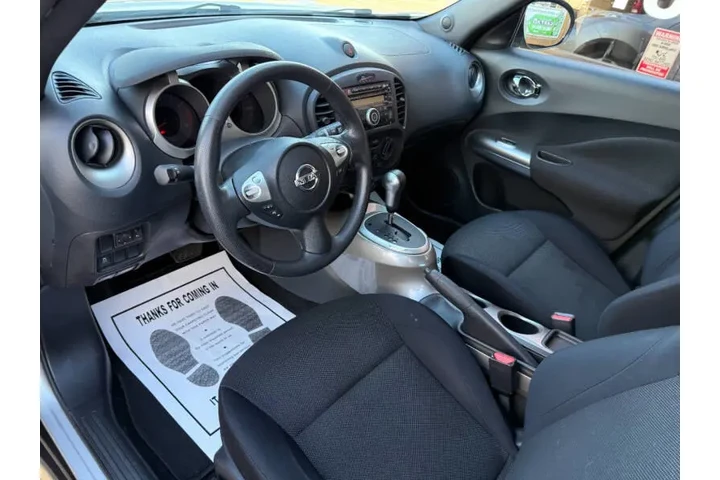 $6999 : 2011 JUKE S image 10