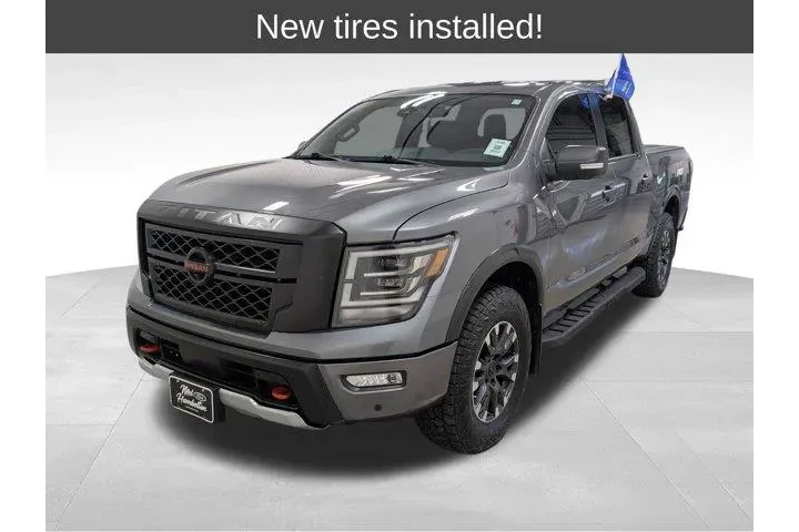$39998 : Nissan Titan 2022 4x4 SV 4dr image 5