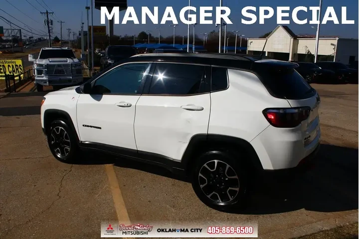 $13976 : Jeep Compass 2021 4x4 Trailh image 10