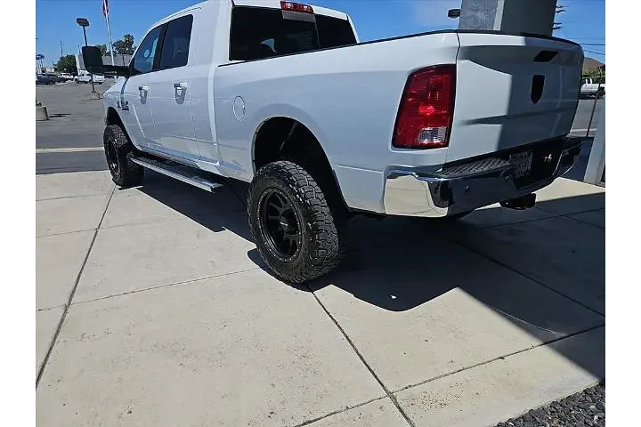 $39988 : Ram 2500 2015 4x4 SLT 4dr Me image 4