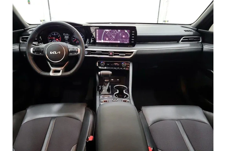 $25998 : Kia K5 2024 GT-Line 4dr Seda image 9