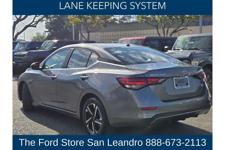 $17900 : Nissan Sentra 2024 SV 4dr Se image 7